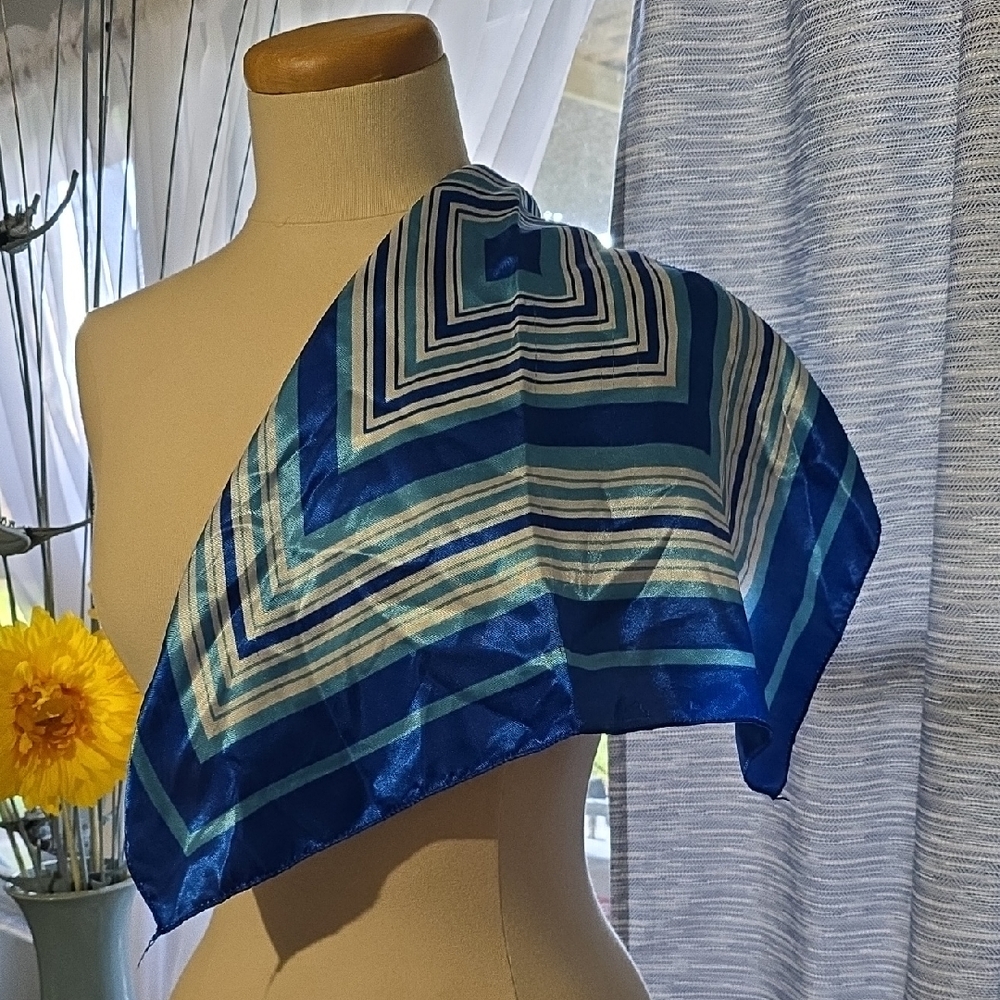 Blue Geometric  Scarf - Women Accessories